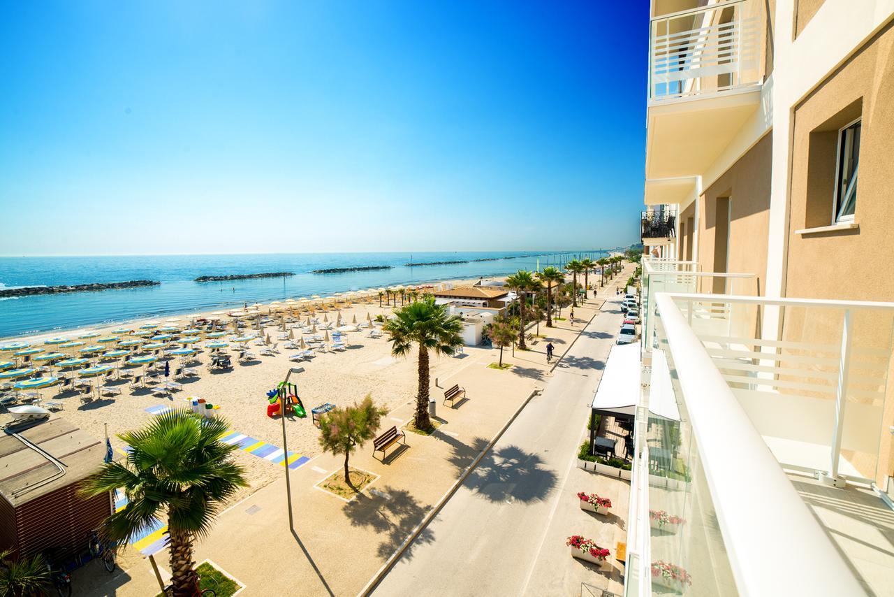 Hotel Ideal 滨海库普拉 外观 照片